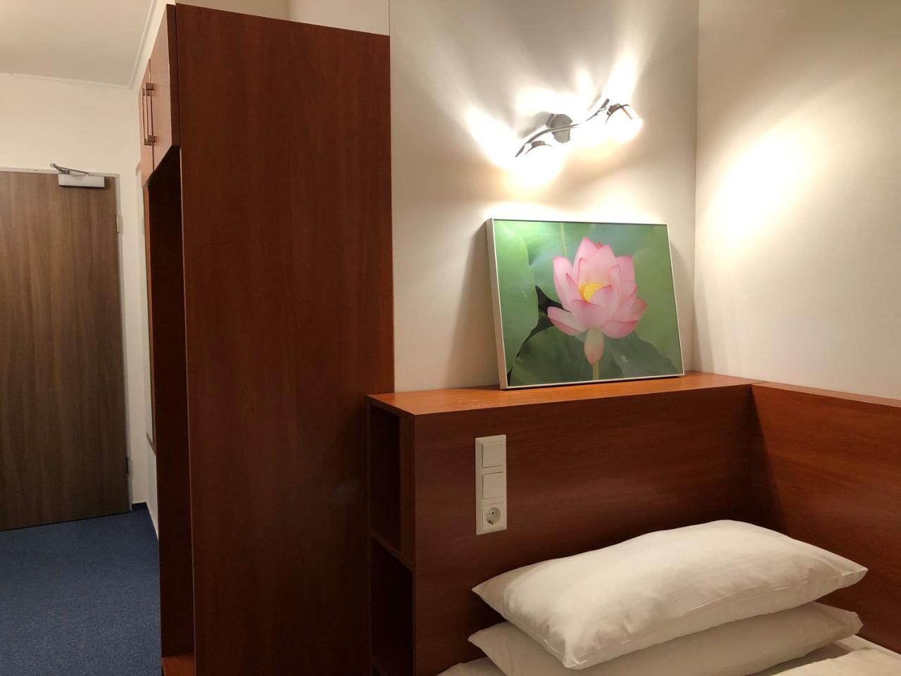 Hotel Mirabell แอร์ลังเงิน ภายนอก รูปภาพ